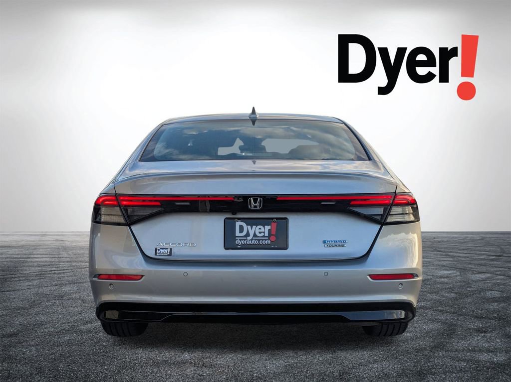 Used 2023 Honda Accord Touring image 7