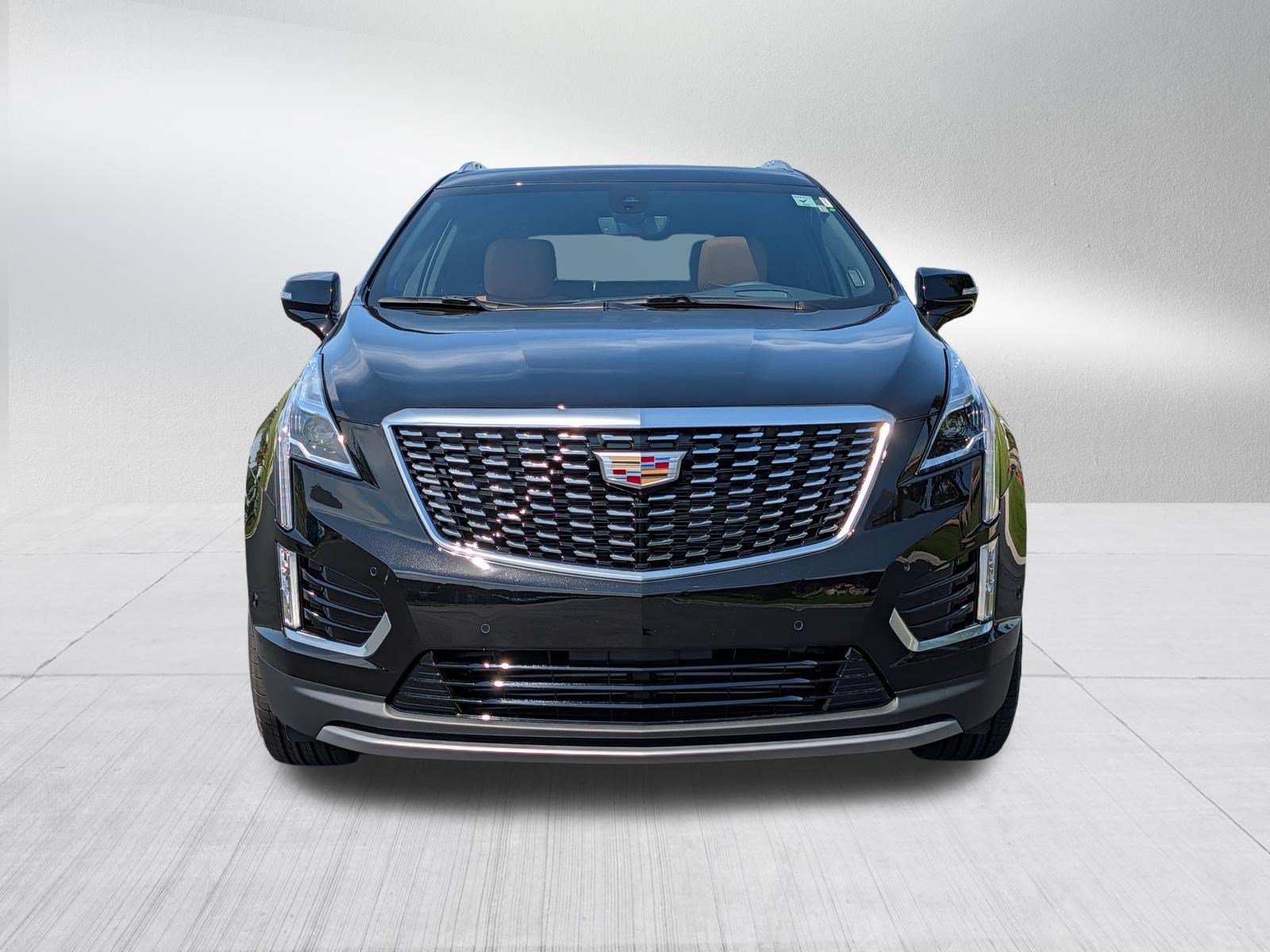 New 2026 Cadillac XT5 Premium Luxury w/ LPO, Floor Liner Package AWD/4WD image 2