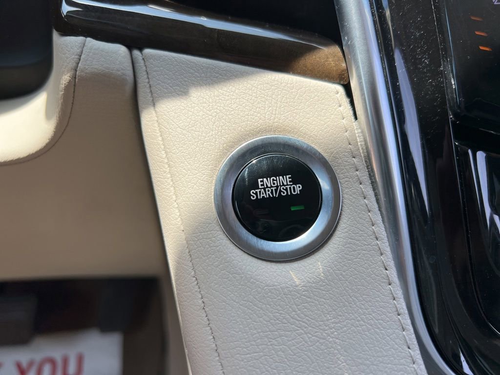Used 2020 Cadillac Escalade ESV Luxury AWD/4WD image 39