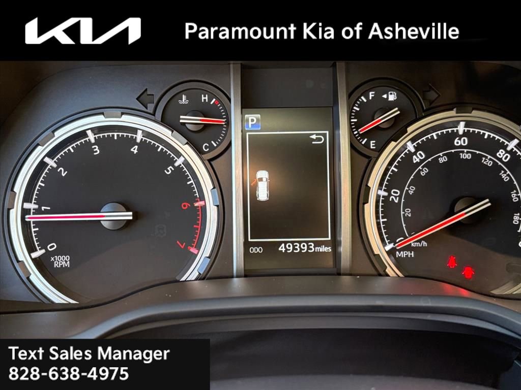 Used 2024 Toyota 4Runner TRD Off-Road image 8