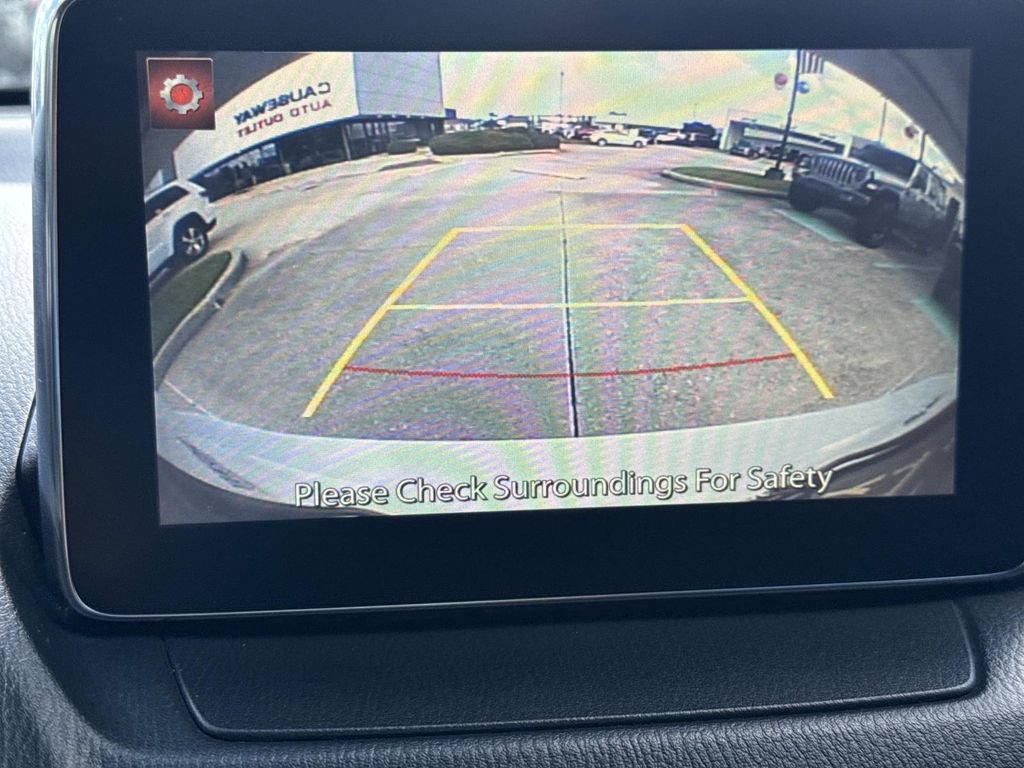 Used 2018 Toyota Yaris iA FWD image 25
