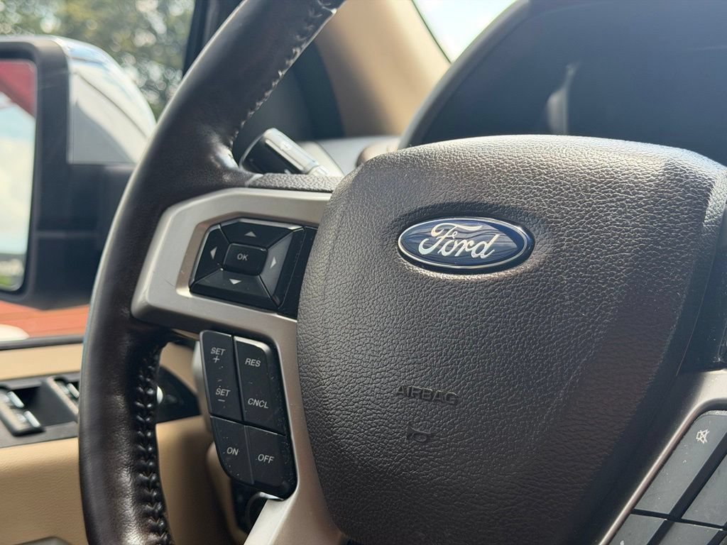 Used 2018 Ford F150 Lariat w/ Equipment Group 502A Luxury AWD/4WD image 17