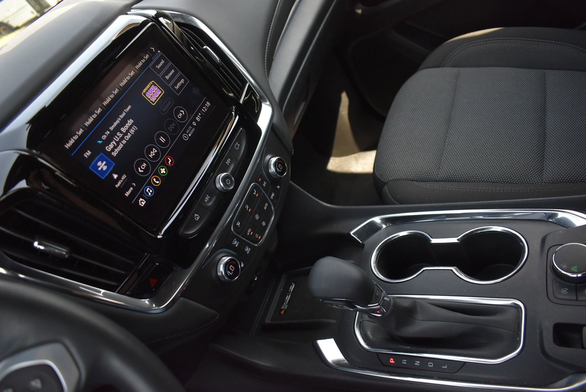 Used 2023 Chevrolet Traverse LT FWD image 27