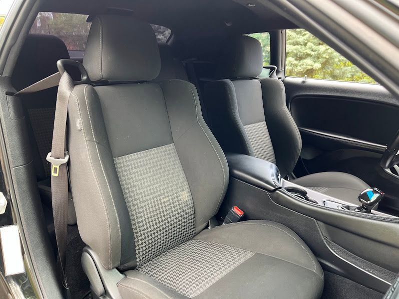 Used 2022 Dodge Challenger R/T RWD image 37