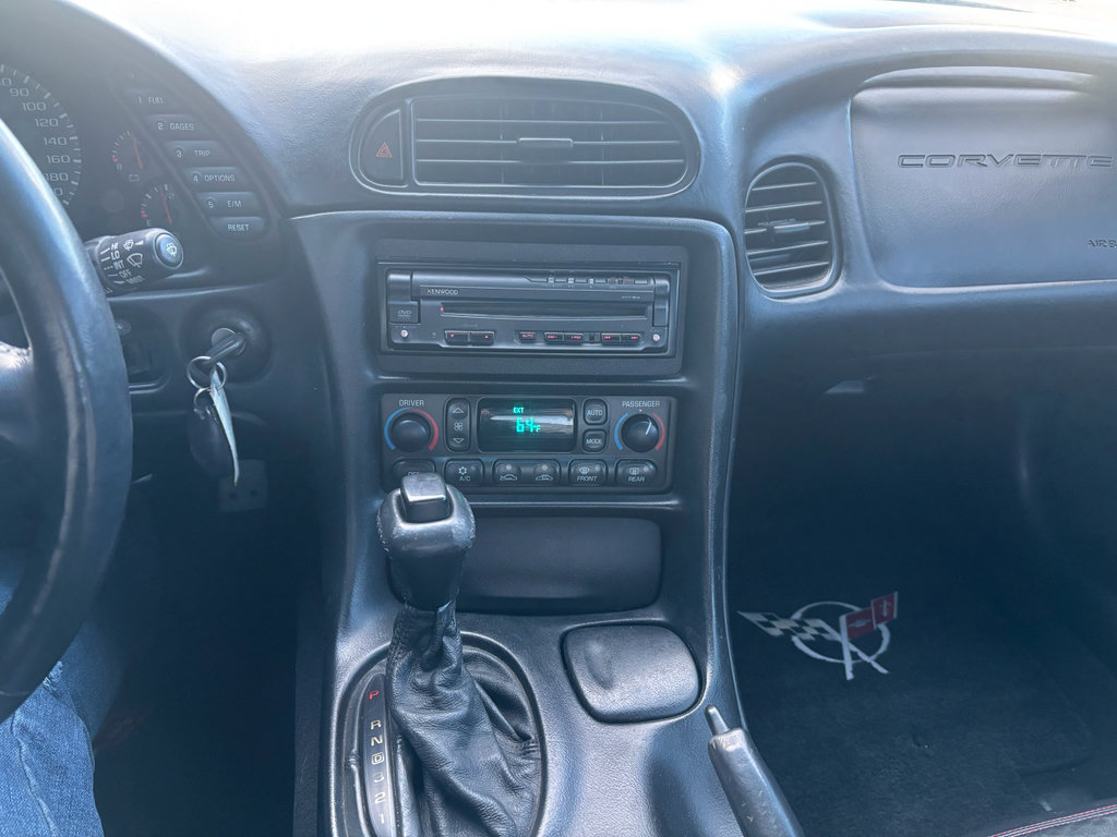 Used 1997 Chevrolet Corvette Coupe RWD image 20