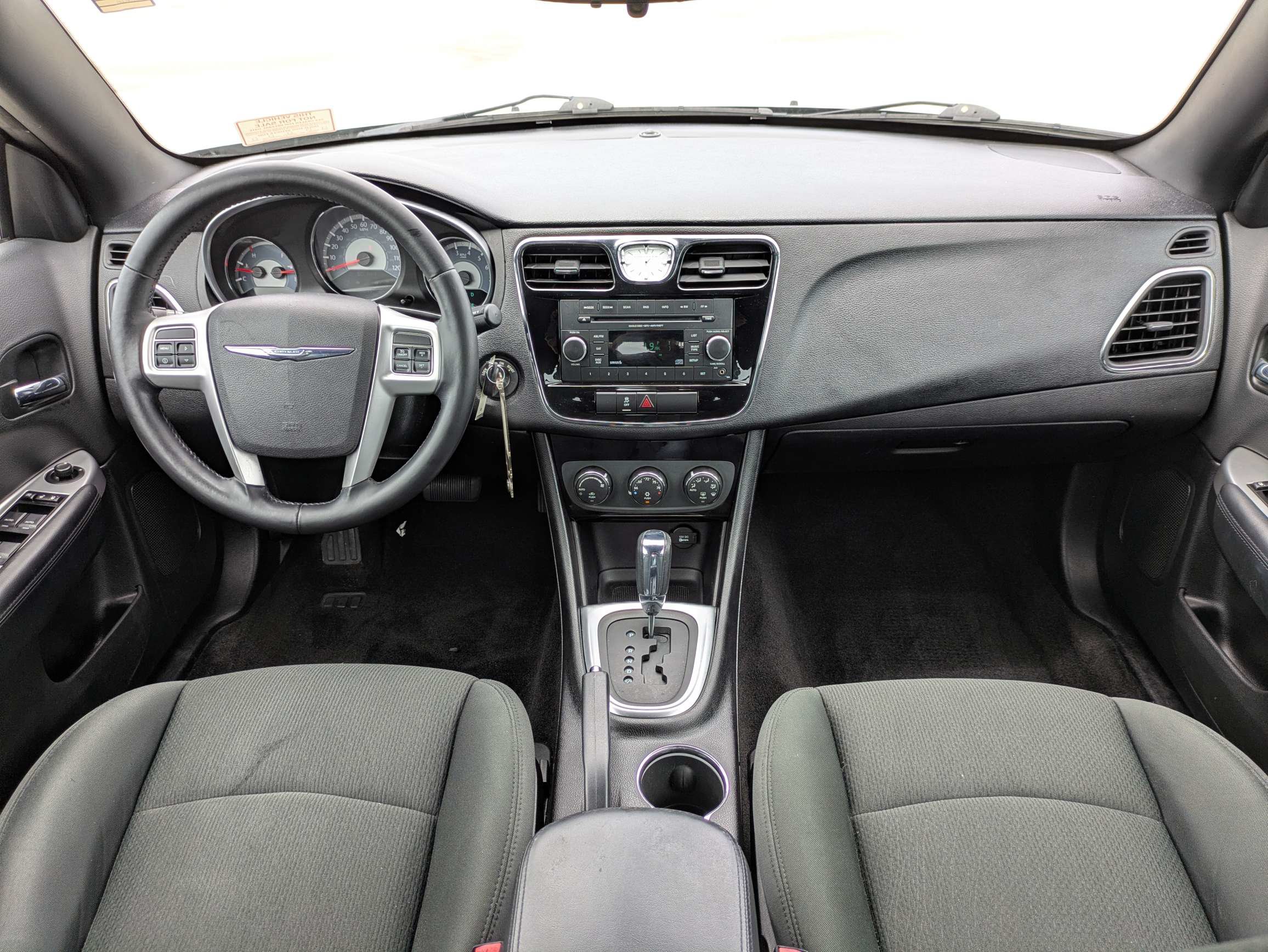 Used 2012 Chrysler 200 Touring FWD image 16
