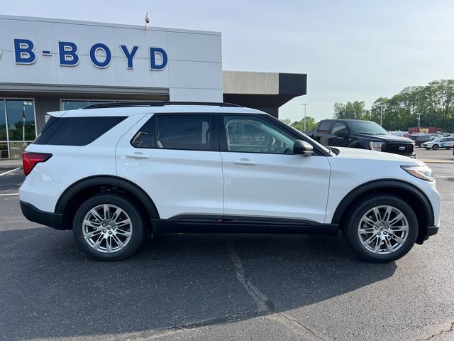 New 2026 Ford Explorer Active w/ Active Comfort Package AWD/4WD image 9