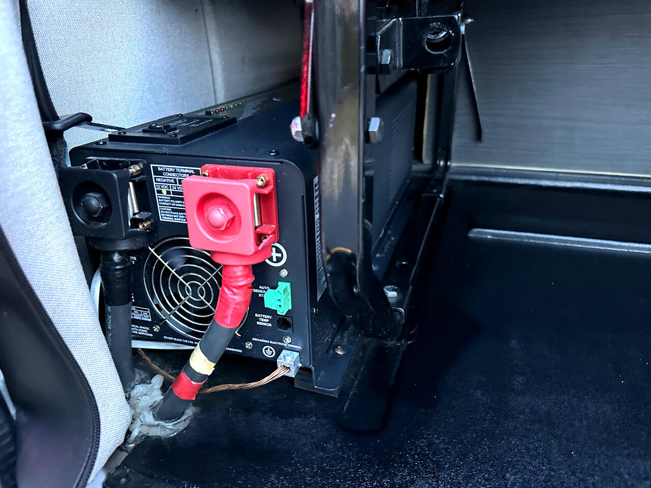 Used 2015 Mercedes-Benz Sprinter 3500 w/ Active Safety Plus Package image 69