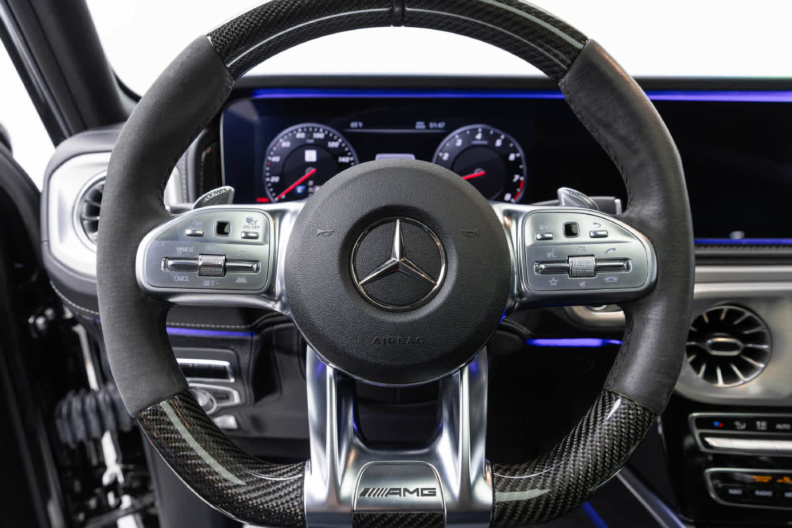 Used 2019 Mercedes-Benz G 63 AMG 4MATIC w/ Seat Comfort Package image 14
