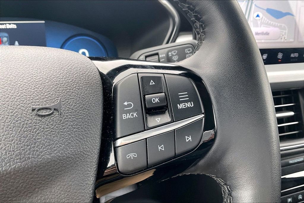 Used 2024 Ford Escape Platinum image 15