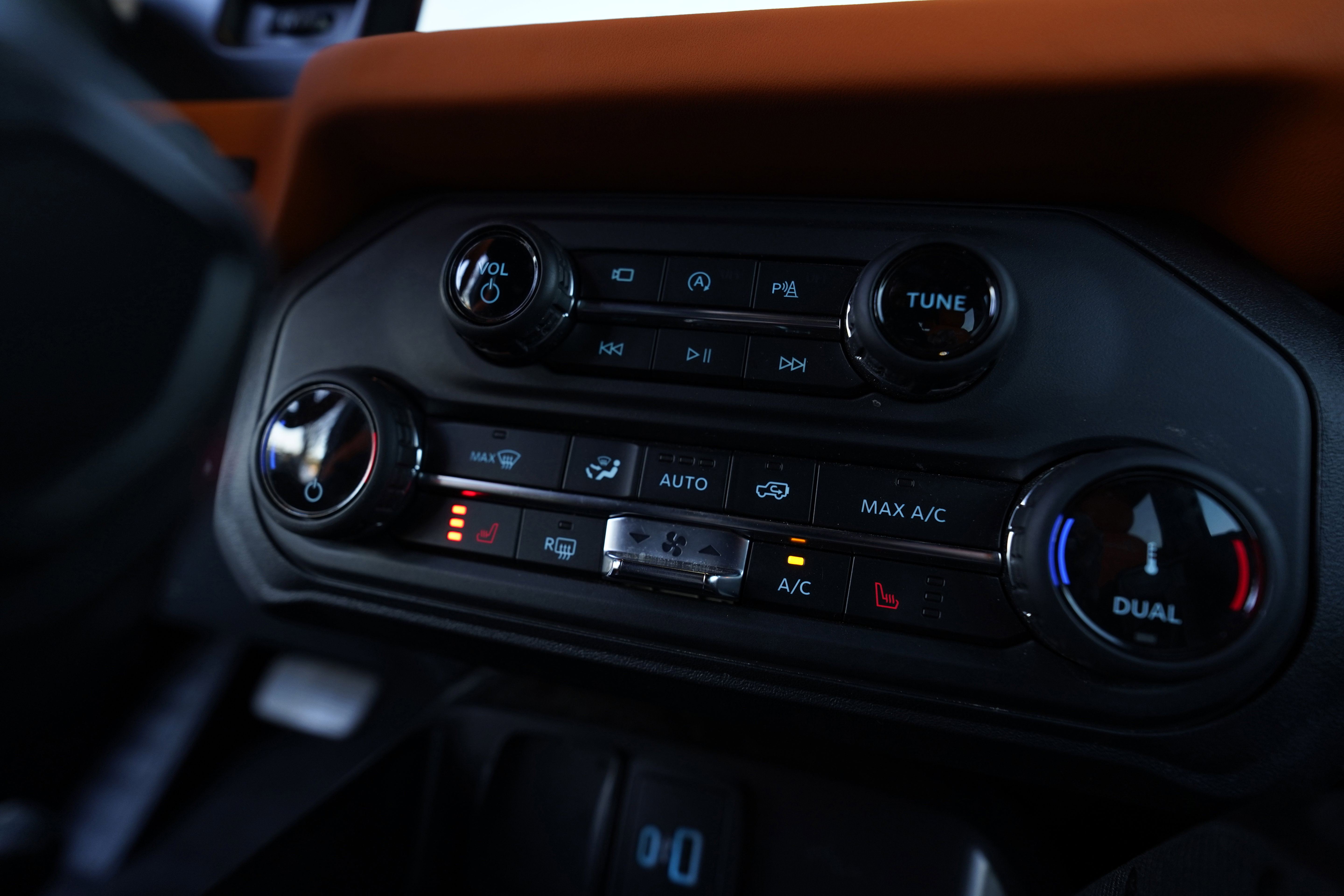 Used 2022 Ford Bronco Wildtrak image 47