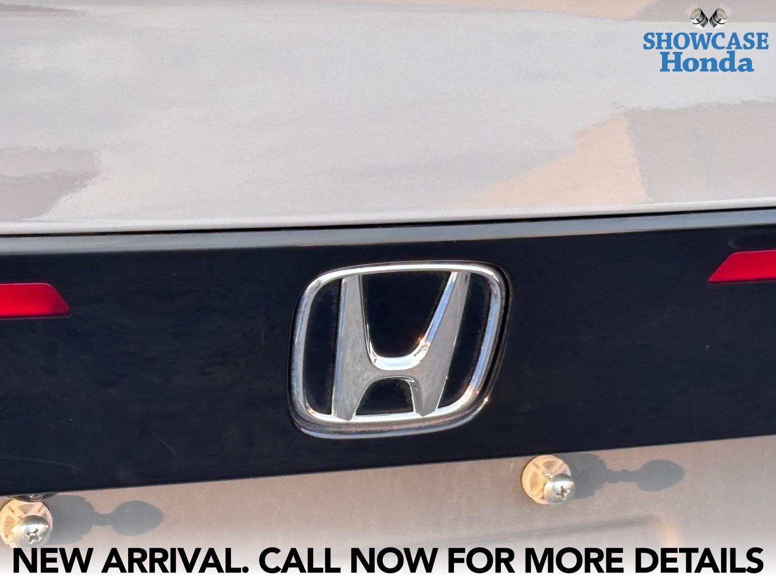 Used 2024 Honda Accord Touring image 11