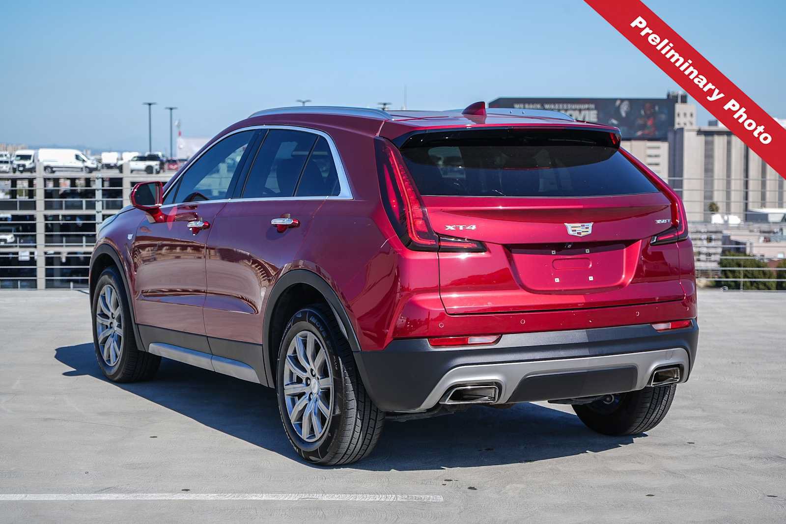 Used 2020 Cadillac XT4 Premium Luxury FWD image 7