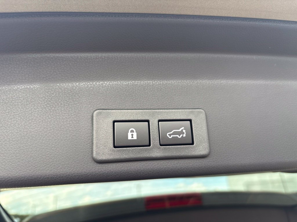 New 2027 Subaru Ascent Limited AWD/4WD image 26