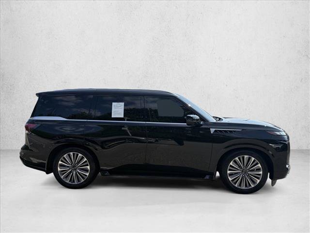 Used 2025 INFINITI QX80 Sensory AWD/4WD image 4