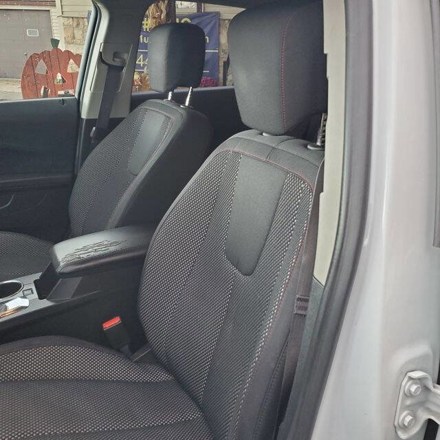 Used 2017 Chevrolet Equinox LT w/ Convenience Package image 20