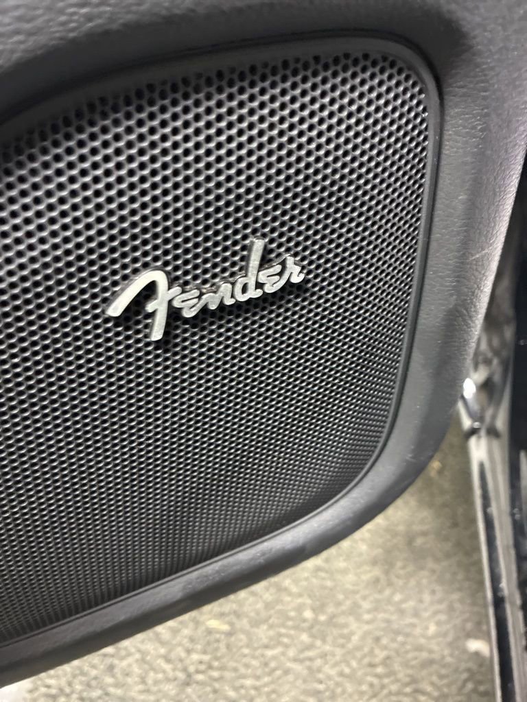 Used 2024 Nissan Frontier SL w/ Technology Package image 12