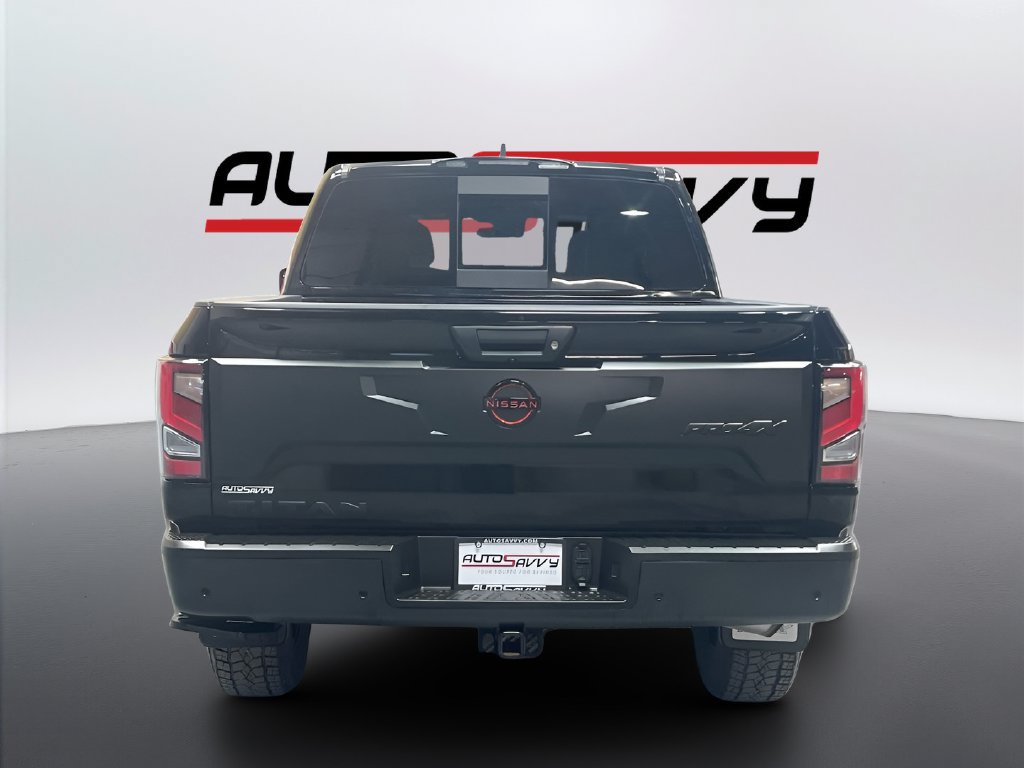 Used 2024 Nissan Titan PRO-4X w/ Pro-4x Convenience Package AWD/4WD image 6
