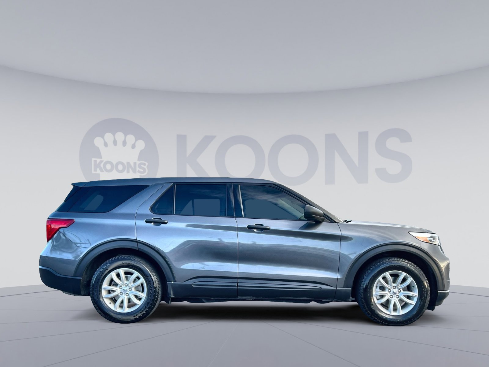 Used 2021 Ford Explorer 2WD image 8