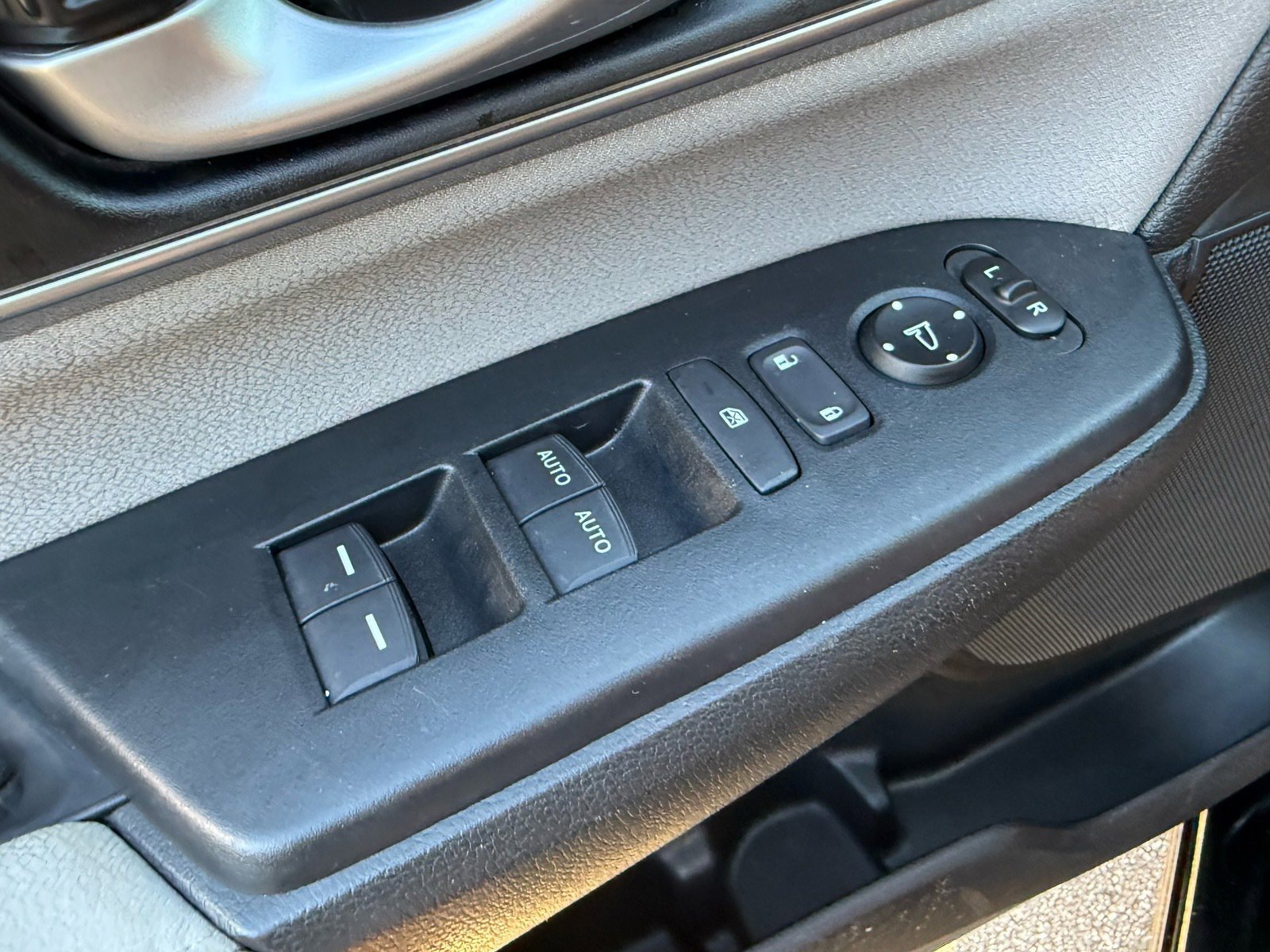 Used 2020 Honda CR-V EX image 35