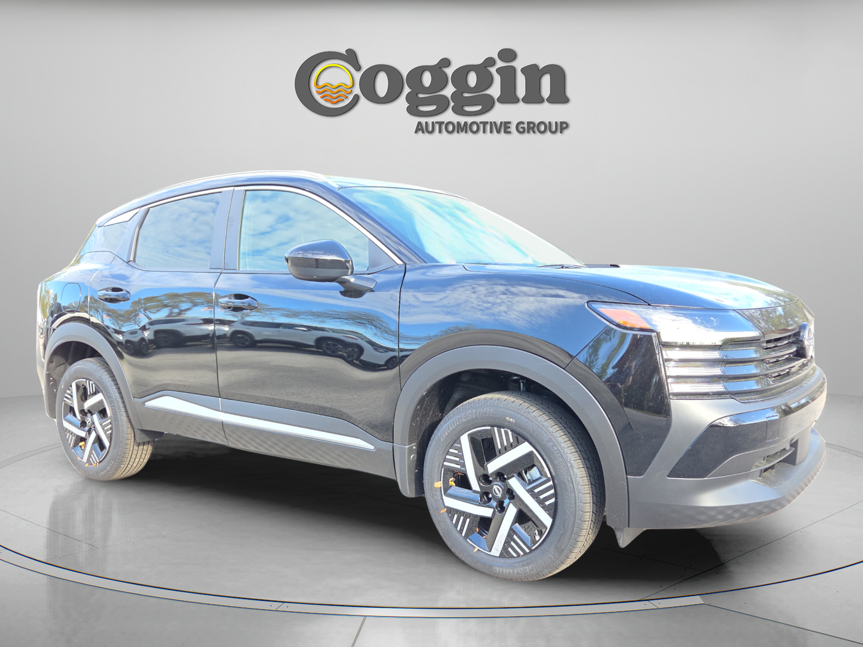 Certified 2026 Nissan Kicks SV FWD image 8