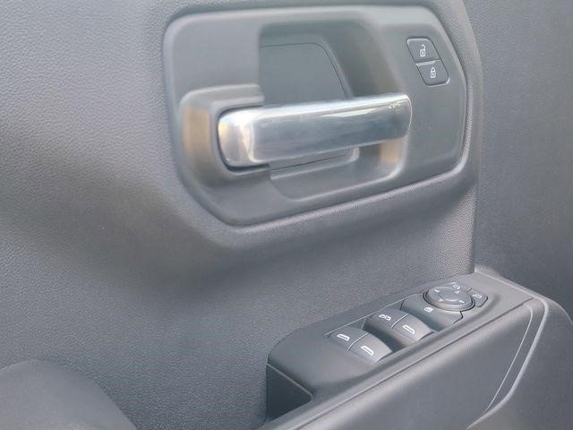 Certified 2024 Chevrolet Silverado 1500 Custom Trail Boss w/ Turbomax Blackout Package image 11