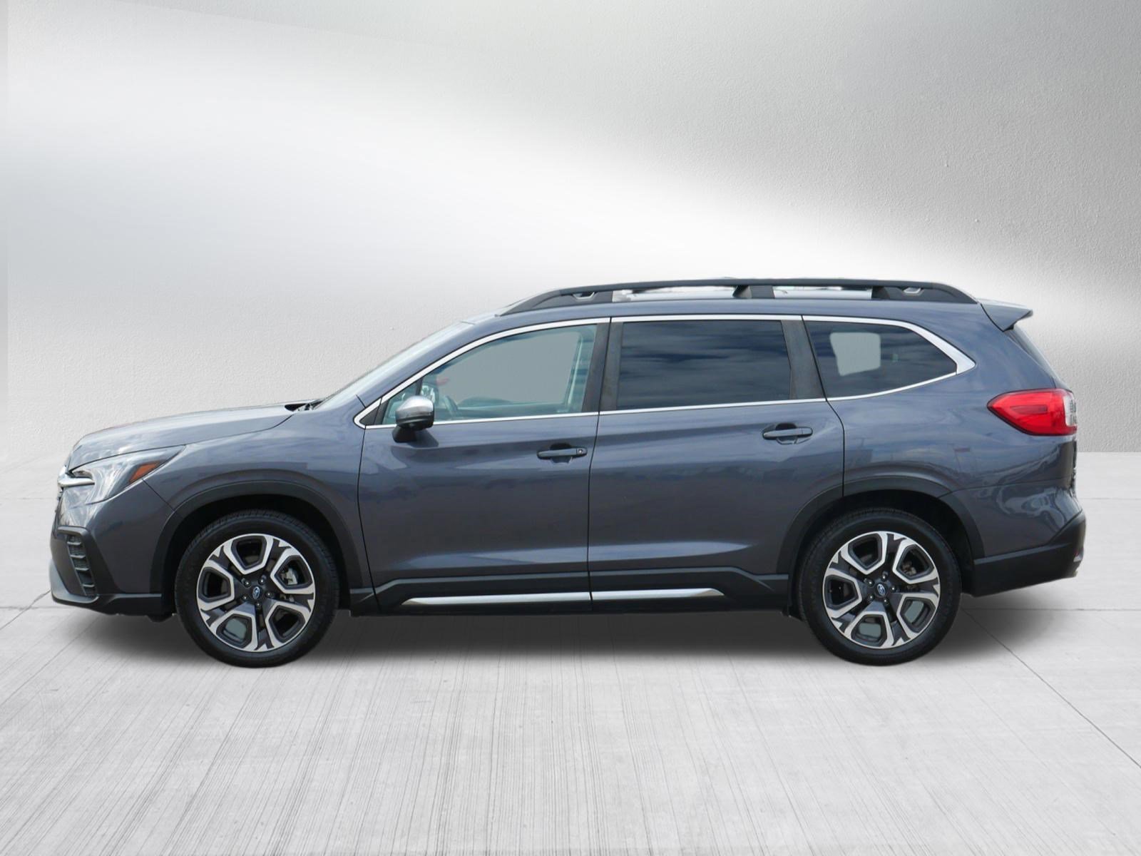 Certified 2023 Subaru Ascent Limited w/ Technology Package image 4
