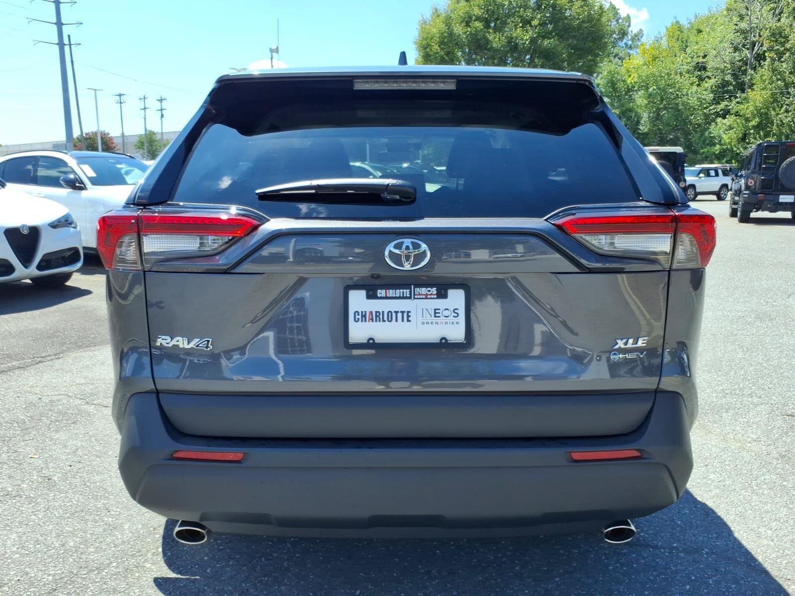 Used 2025 Toyota RAV4 XLE Premium w/ Weather Package AWD/4WD image 18