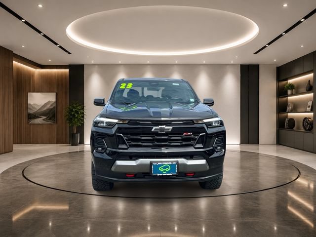 Used 2023 Chevrolet Colorado Z71 w/ Advanced Trailering Package AWD/4WD image 2