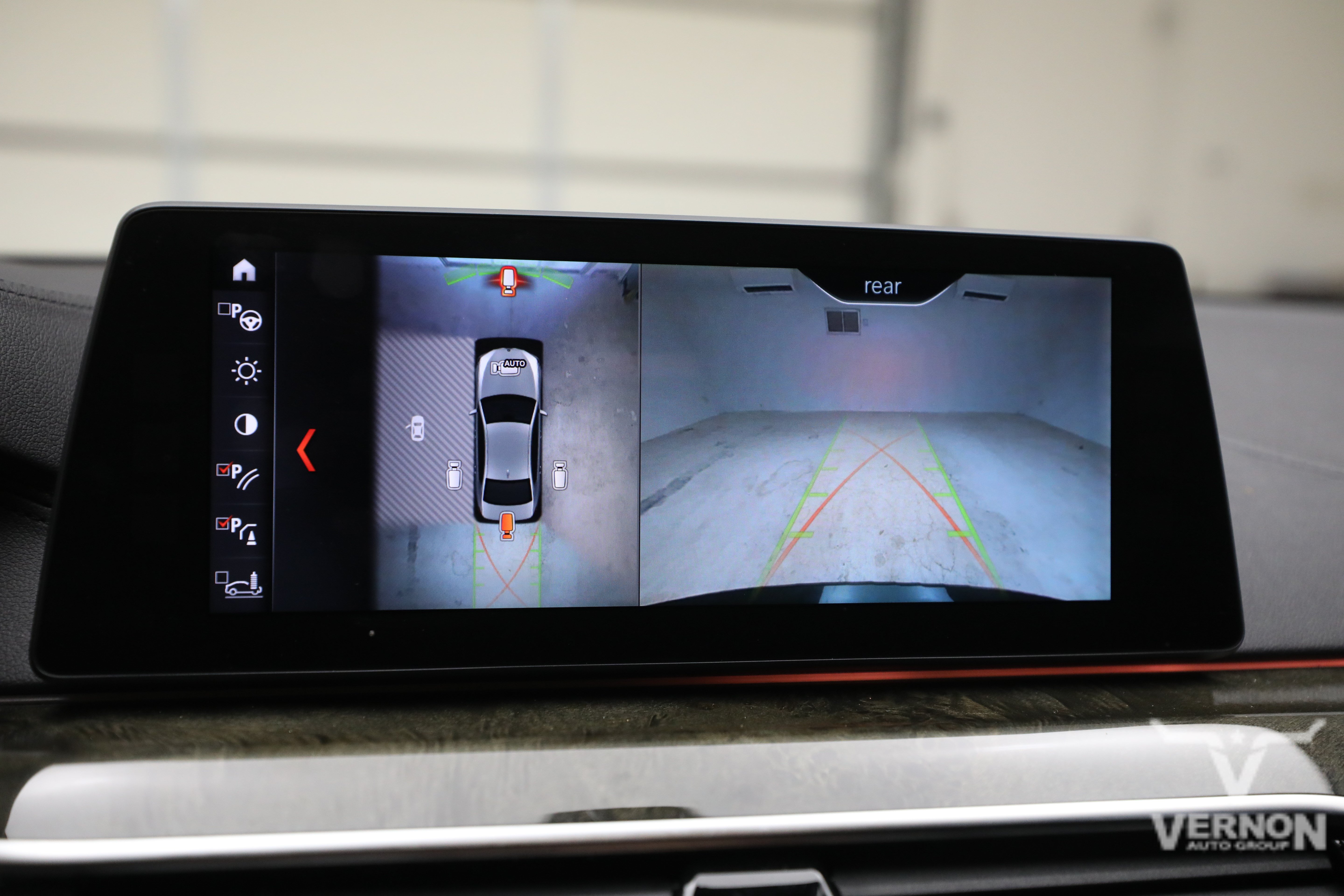 Used 2018 BMW 540i RWD image 28