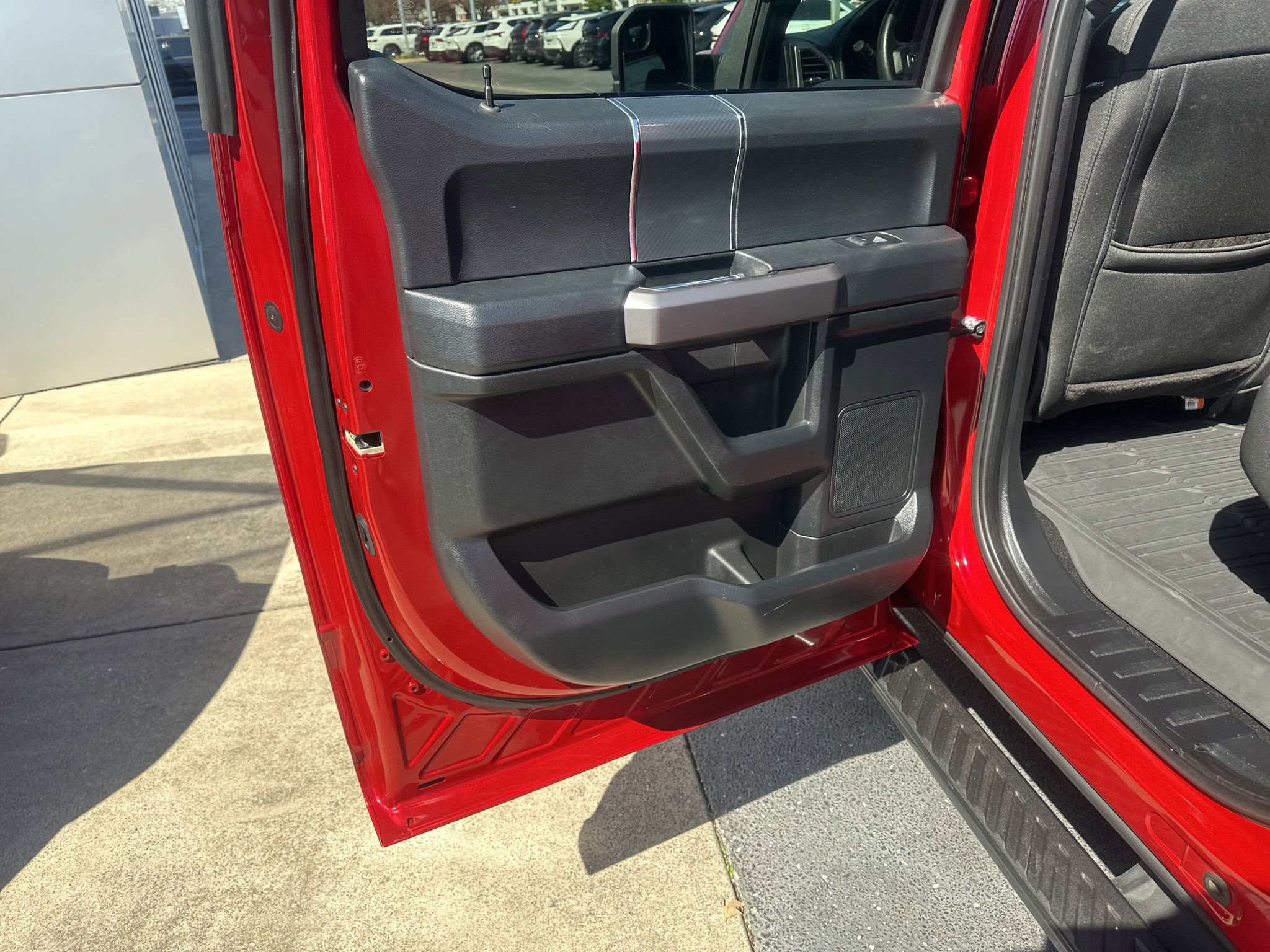 Used 2020 Ford F150 XLT w/ Equipment Group 302A Luxury image 19