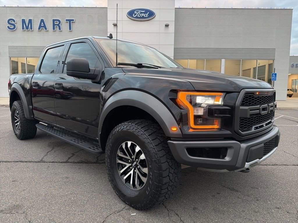 Used 2019 Ford F150 Raptor w/ Equipment Group 801A Mid