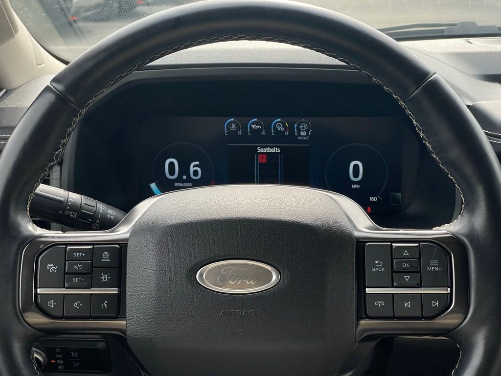 Used 2023 Ford Expedition Platinum image 12