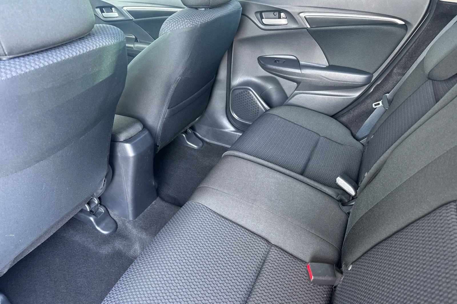 Used 2019 Honda Fit LX image 25