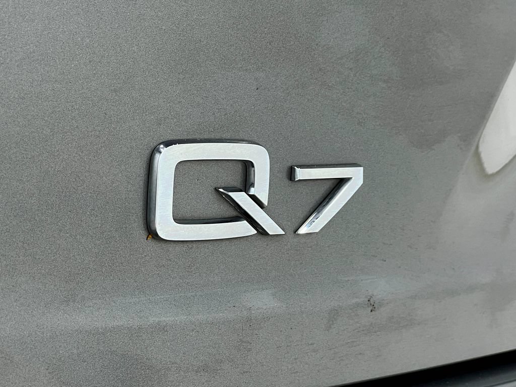 Used 2017 Audi Q7 3.0T Premium Plus AWD/4WD image 45