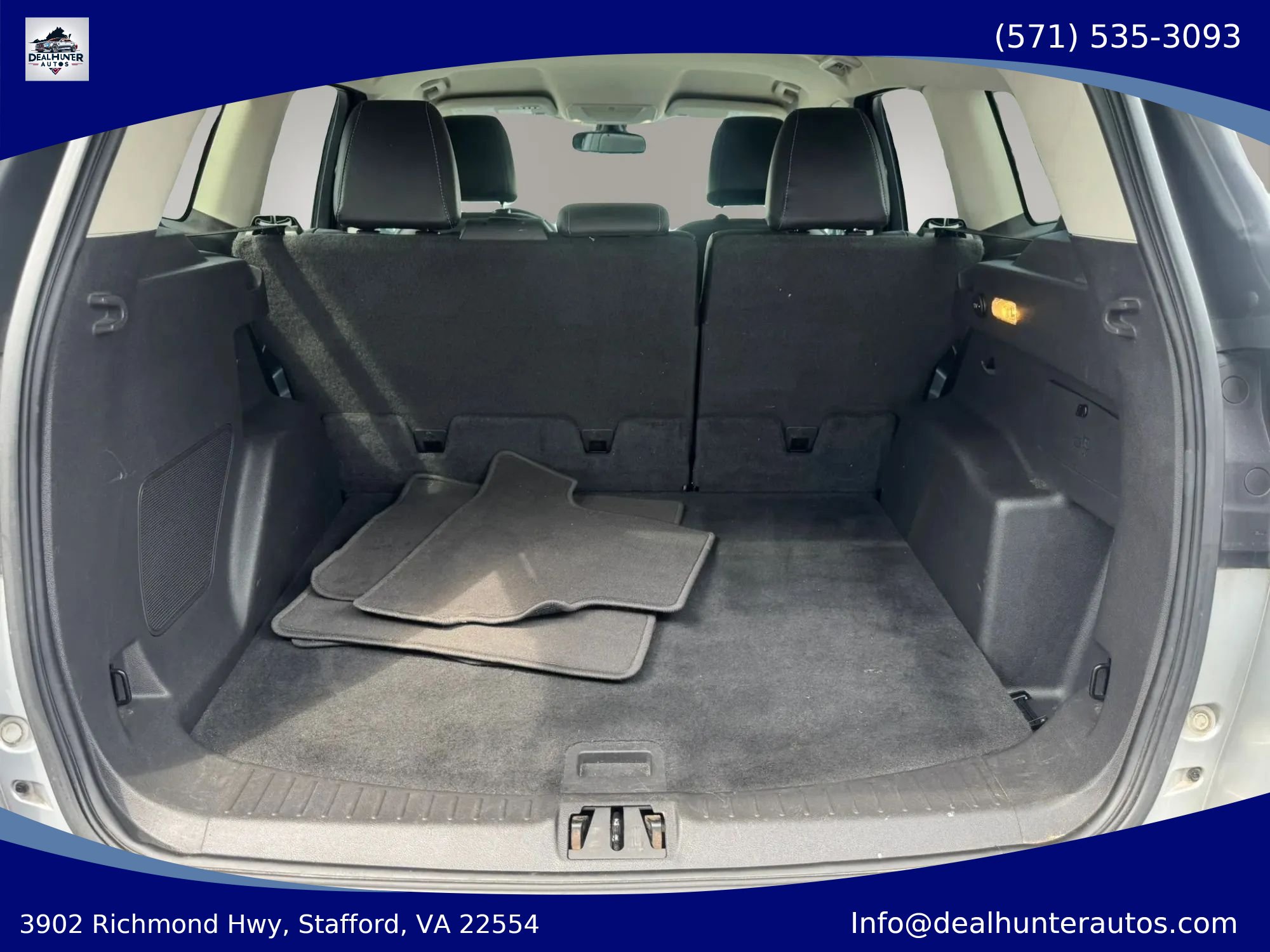 Used 2017 Ford Escape Titanium AWD/4WD image 10