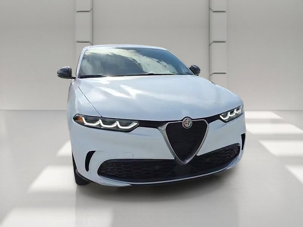 Used 2024 Alfa Romeo Tonale Ti AWD/4WD image 38