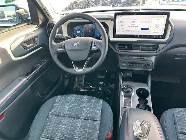 New 2025 Ford Bronco Sport Heritage w/ Convenience Package image 13
