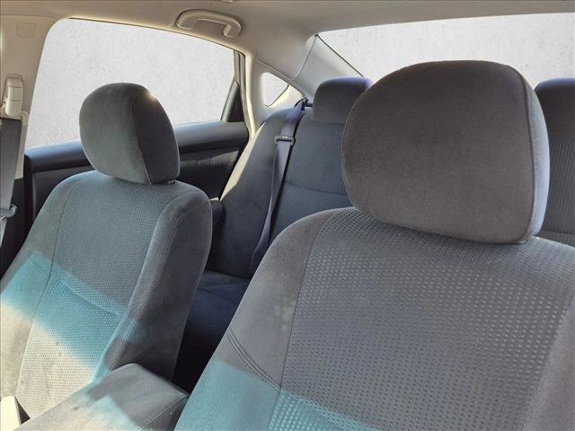 Used 2015 Nissan Altima 2.5 SV FWD image 12