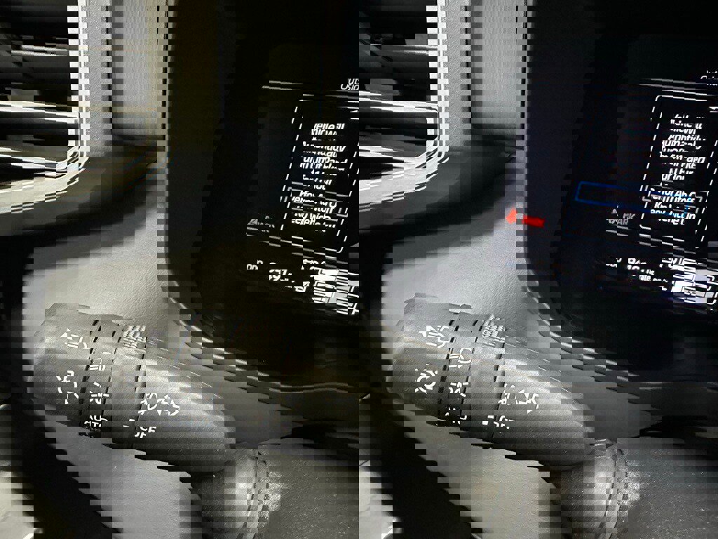 Used 2025 Toyota Tundra Platinum image 22