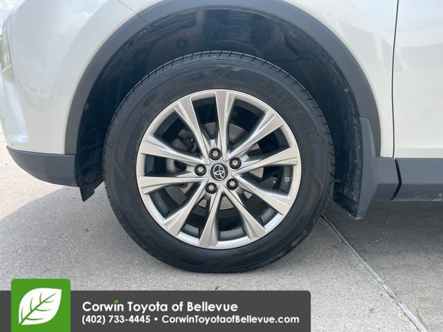 Used 2017 Toyota RAV4 Limited AWD/4WD image 26