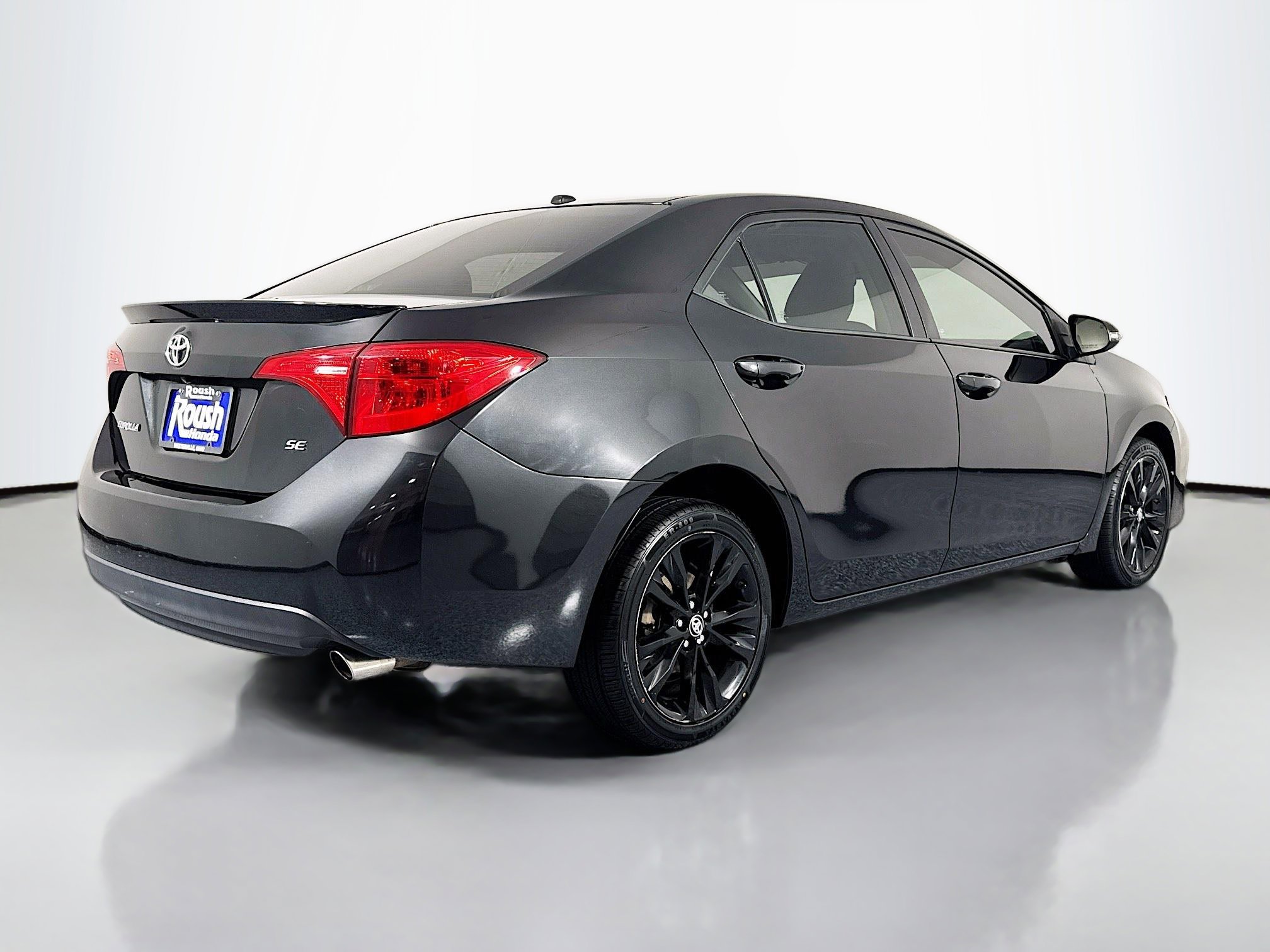 Used 2017 Toyota Corolla SE image 5