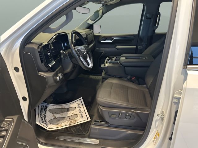 Used 2024 GMC Sierra 1500 SLE image 8