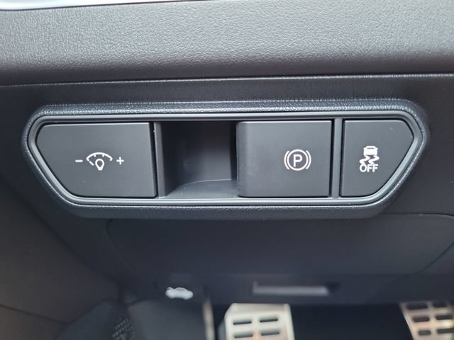 New 2026 Kia K4 GT-Line Turbo FWD image 29