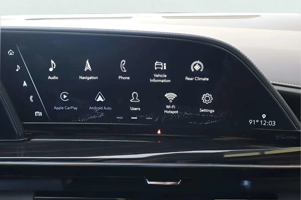 Used 2021 Cadillac Escalade Premium Luxury w/ Driver Assist Tech Package AWD/4WD image 27