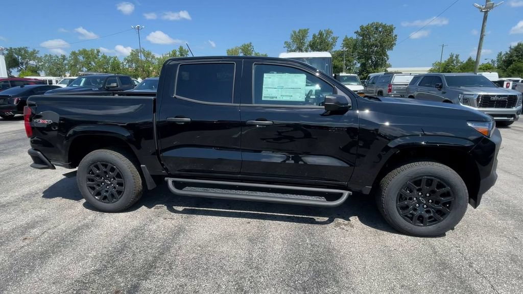 New 2026 Chevrolet Colorado W/T w/ WT Custom Package AWD/4WD image 3