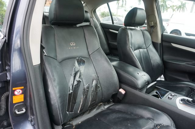 Used 2009 INFINITI G37 Journey w/ Premium Pkg RWD image 2