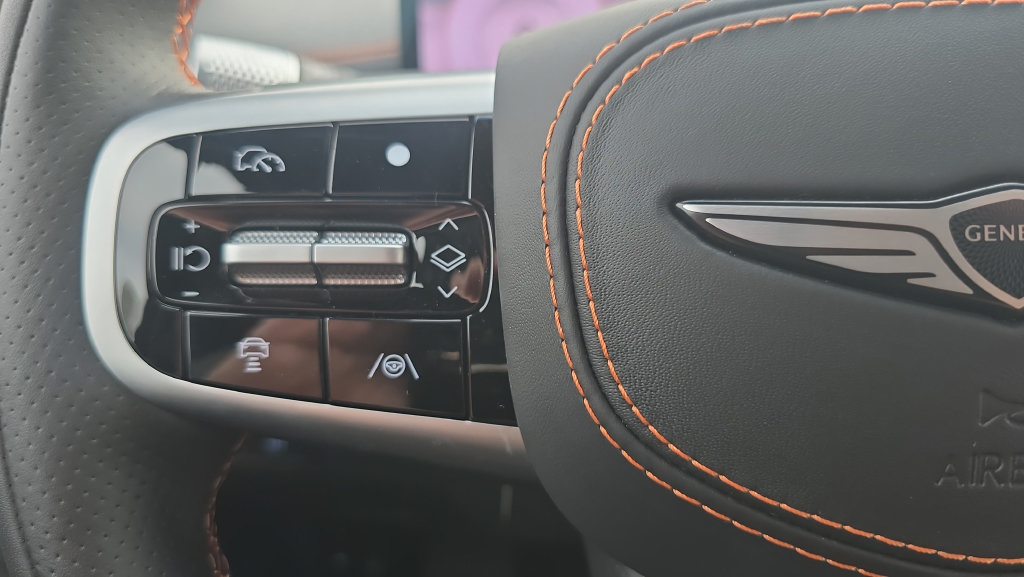 New 2026 Genesis GV70 2.5T Sport Prestige AWD/4WD image 24
