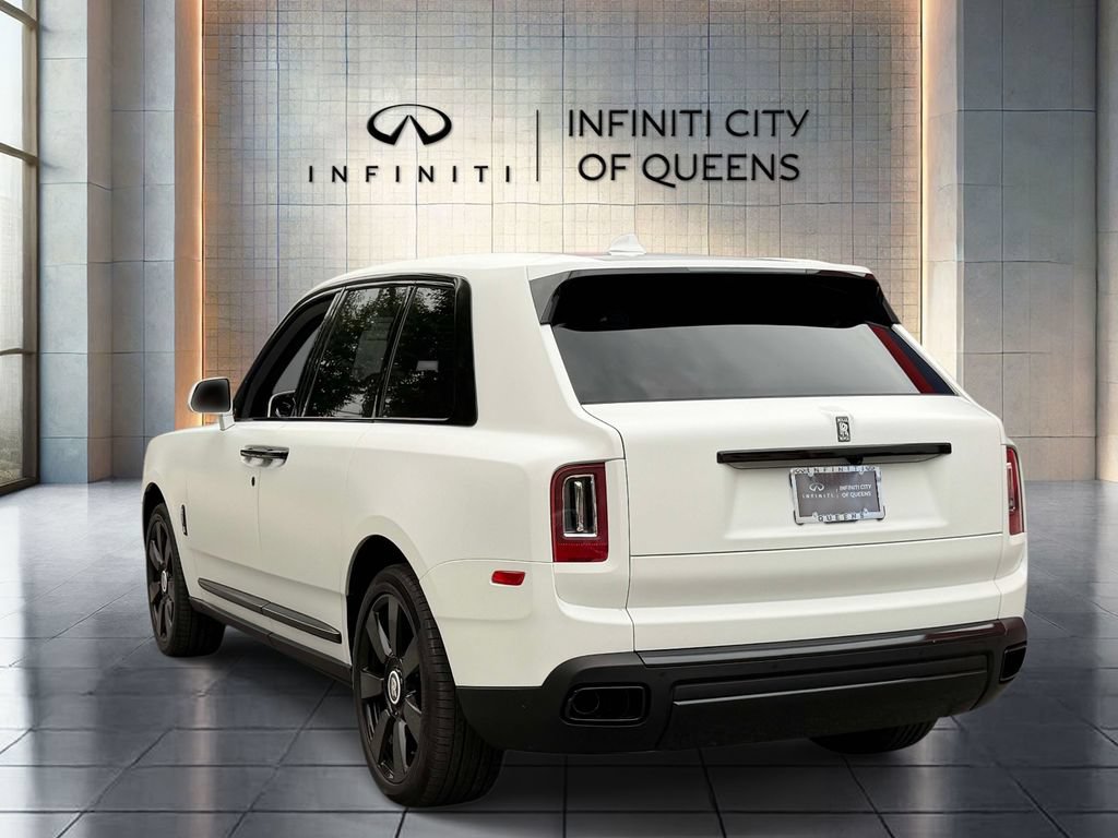 Used 2021 Rolls-Royce Cullinan AWD/4WD image 7