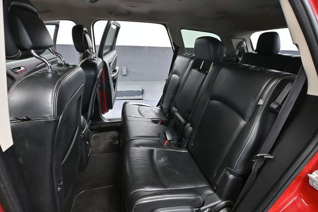 Used 2016 Dodge Journey Crossroad w/ Popular Equipment Group AWD/4WD image 37
